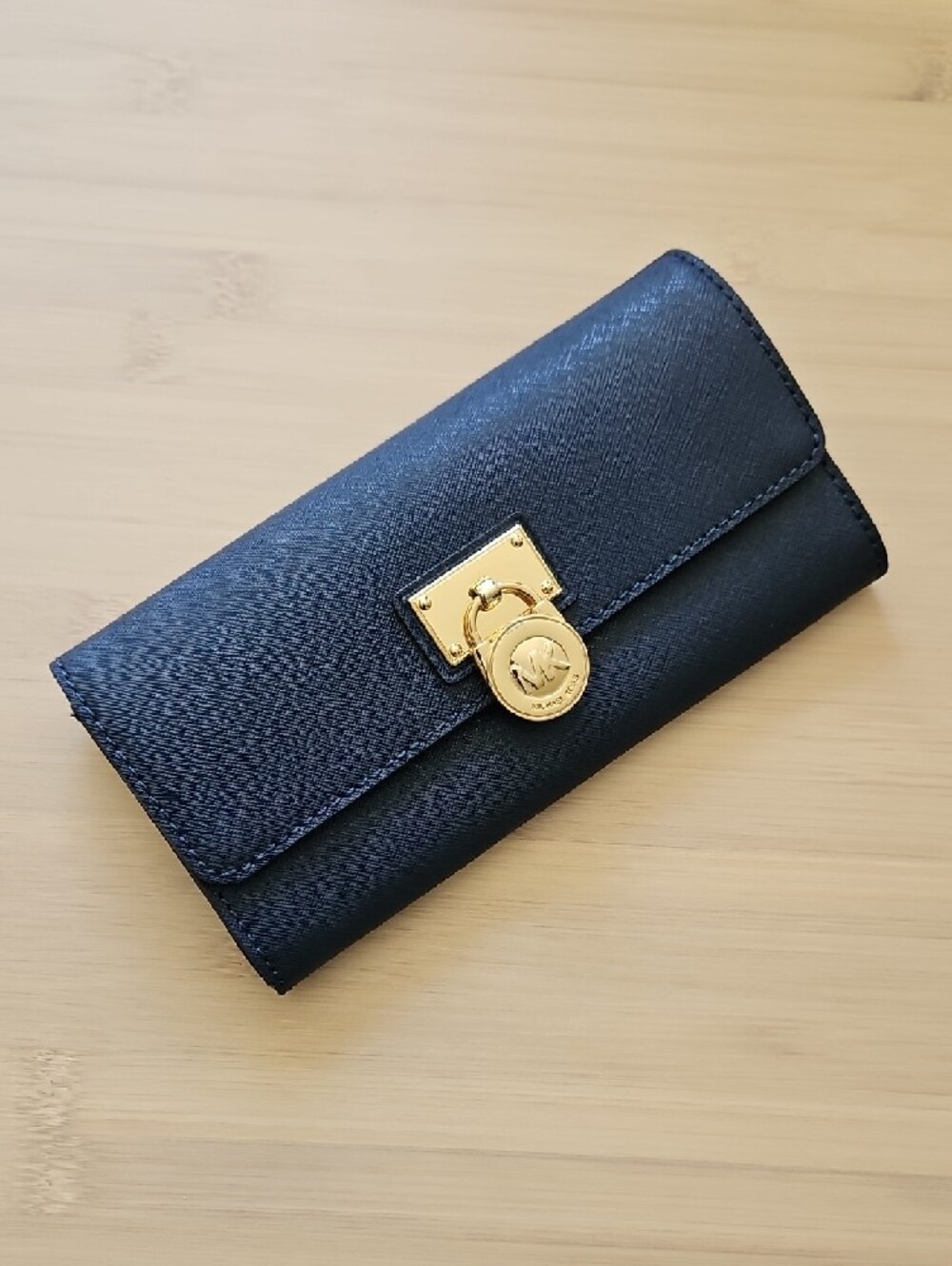 MICHAEL Michael Kors Hamilton Large Flap Wallet